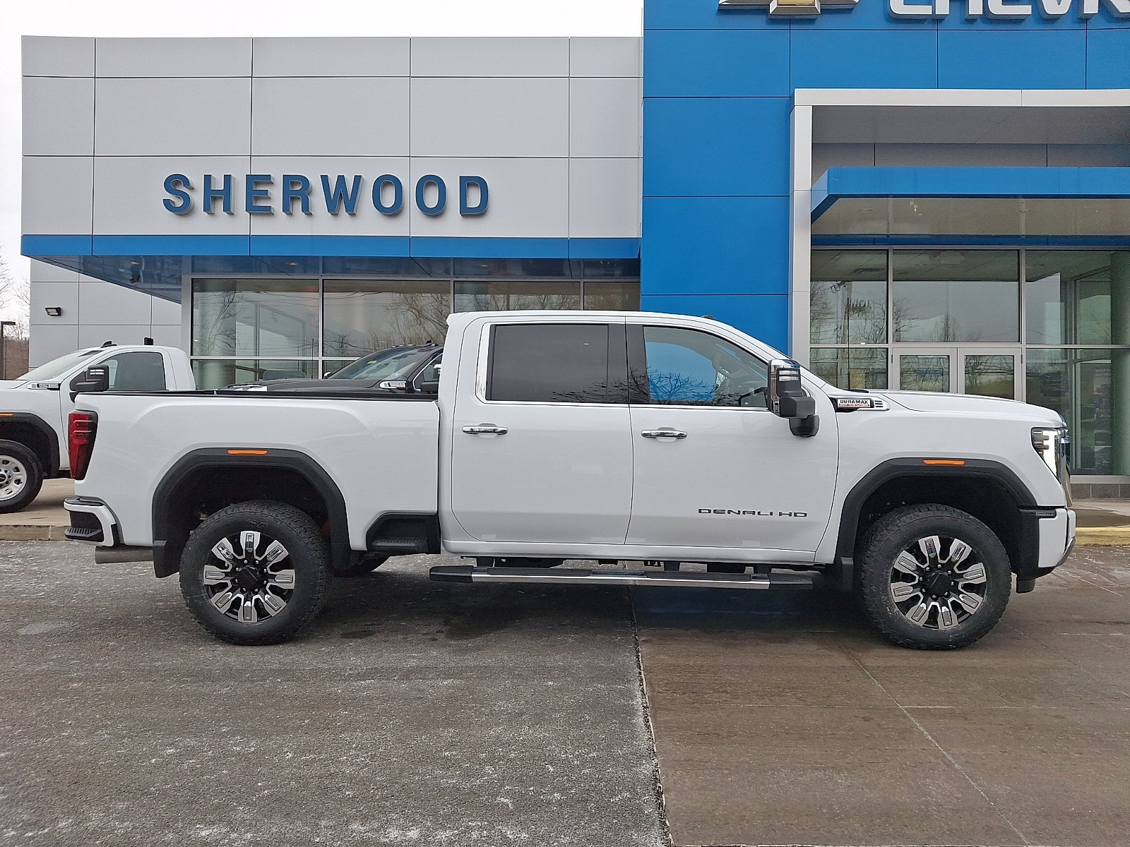 New 2026 GMC Sierra 2500 Denali w/ Denali Reserve Package AWD/4WD image 7