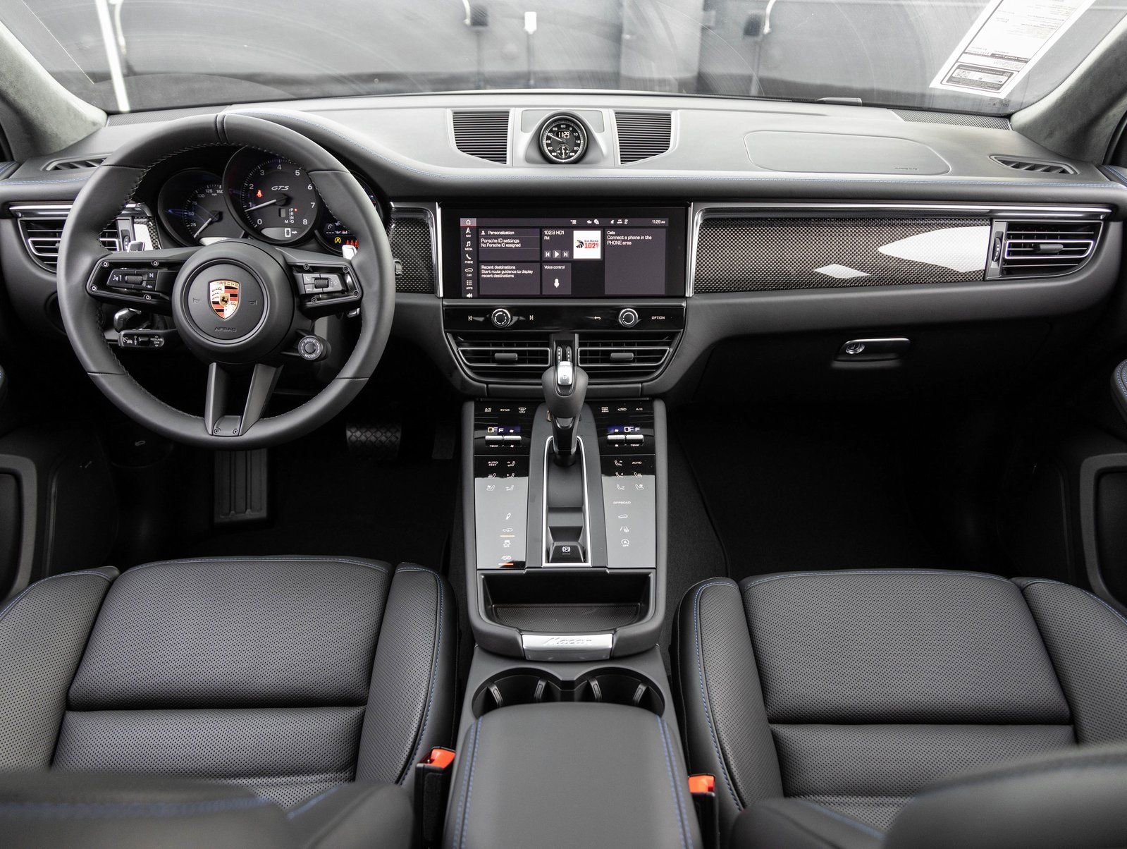 New 2026 Porsche Macan GTS image 12