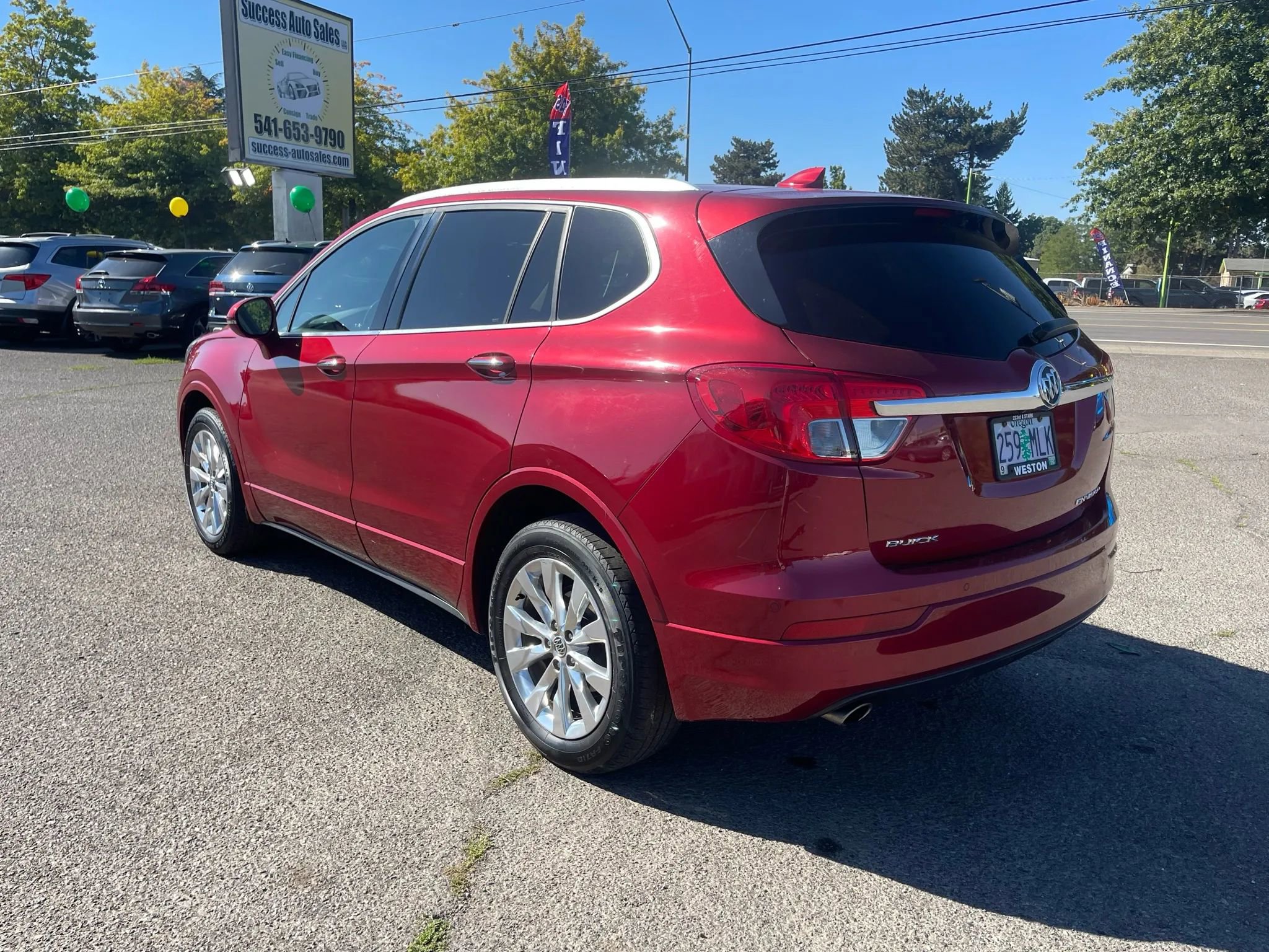 Used 2017 Buick Envision Essence image 4