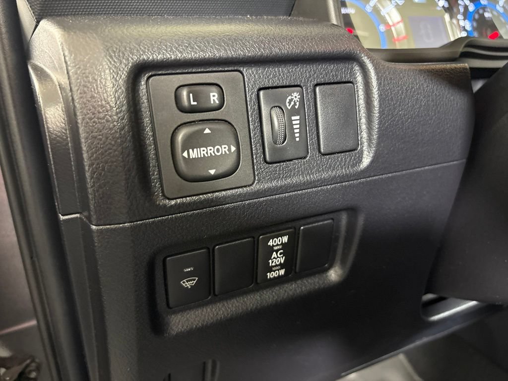Used 2019 Toyota 4Runner TRD Off-Road Premium AWD/4WD image 21