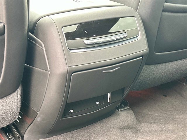 Used 2022 Cadillac Escalade ESV Premium Luxury image 18