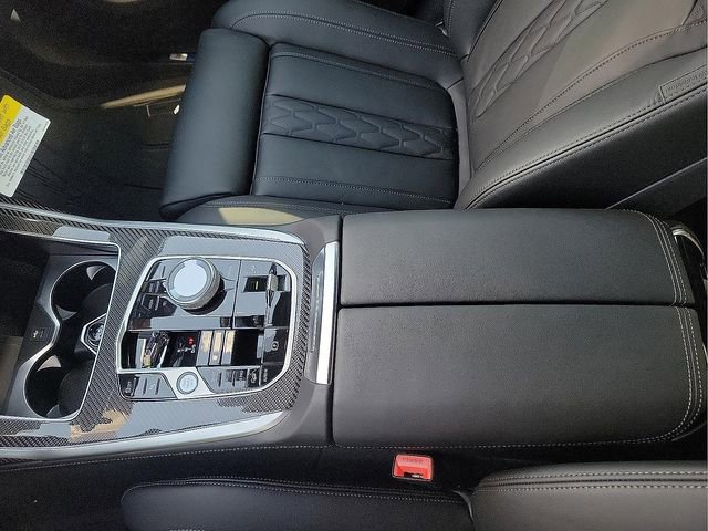 New 2026 BMW X7 M60i AWD/4WD image 30