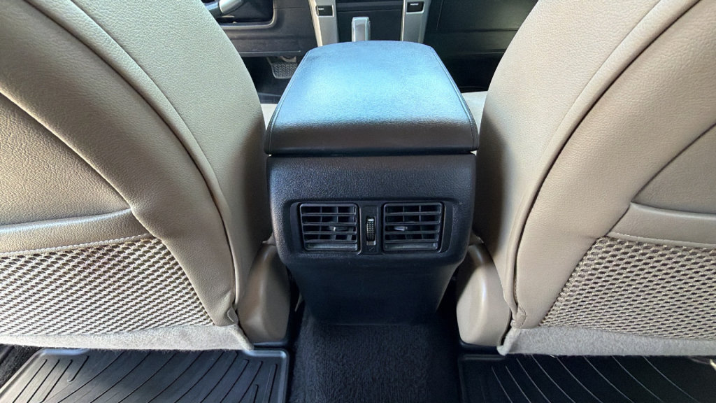 Used 2011 Toyota 4Runner Limited AWD/4WD image 24