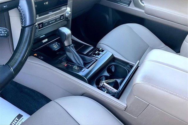 Used 2020 Lexus GX 460 Premium w/ Premium Package image 13