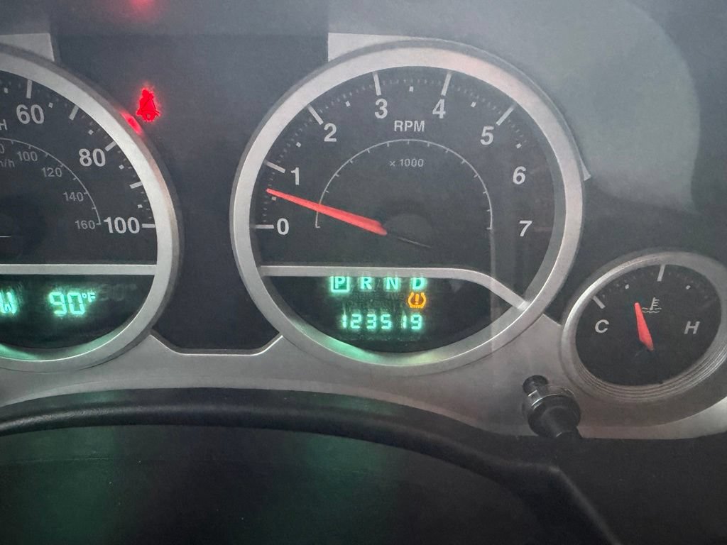 Used 2010 Jeep Wrangler Unlimited Sport AWD/4WD image 25