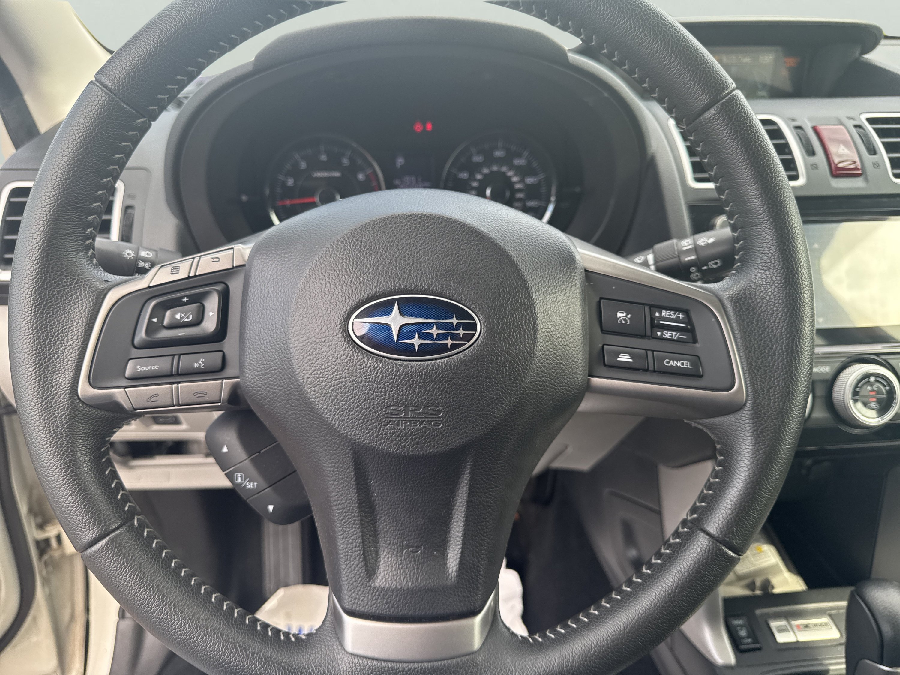 Used 2016 Subaru Forester 2.5i Touring w/ Eyesight & Navigation System AWD/4WD image 12