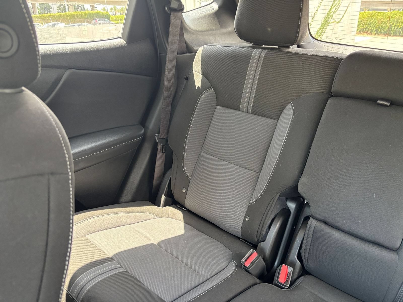 Used 2025 Chevrolet Blazer LT FWD image 35