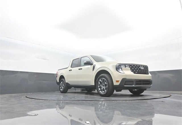 New 2025 Ford Maverick XLT image 29