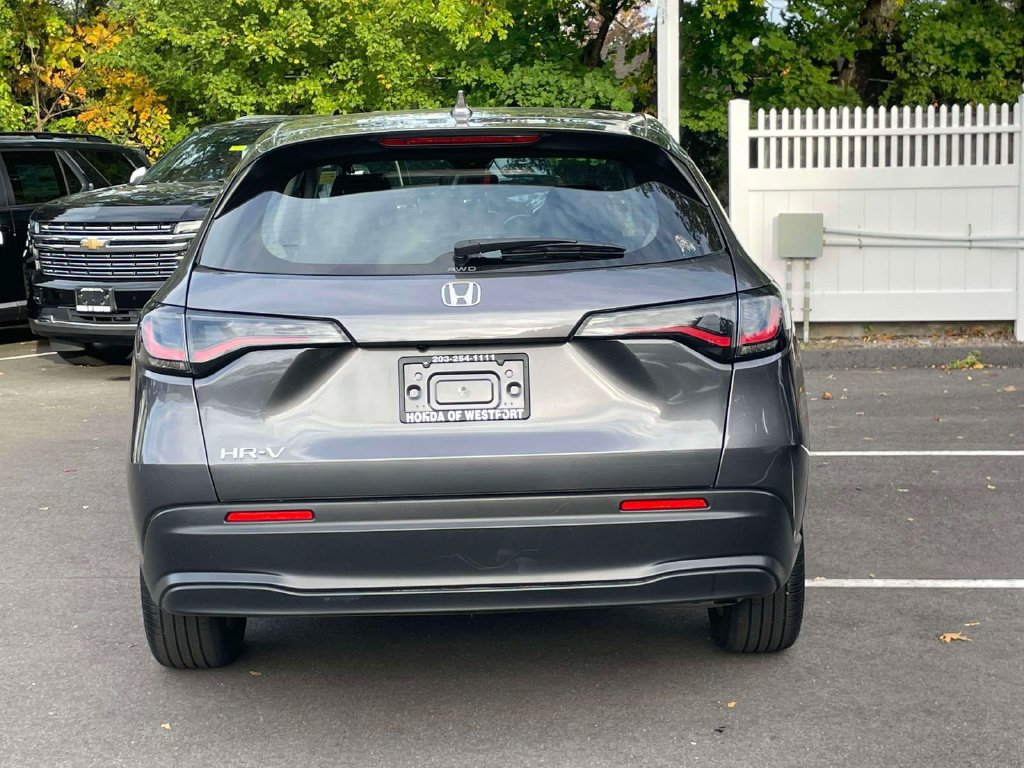 Certified 2023 Honda HR-V LX image 6