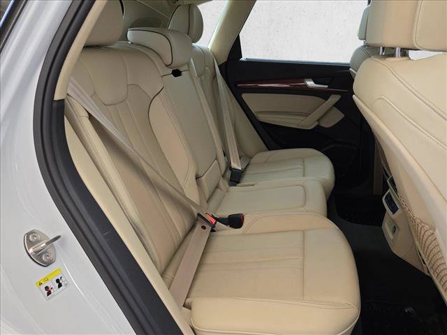 Used 2023 Audi Q5 2.0T Premium Plus AWD/4WD image 21