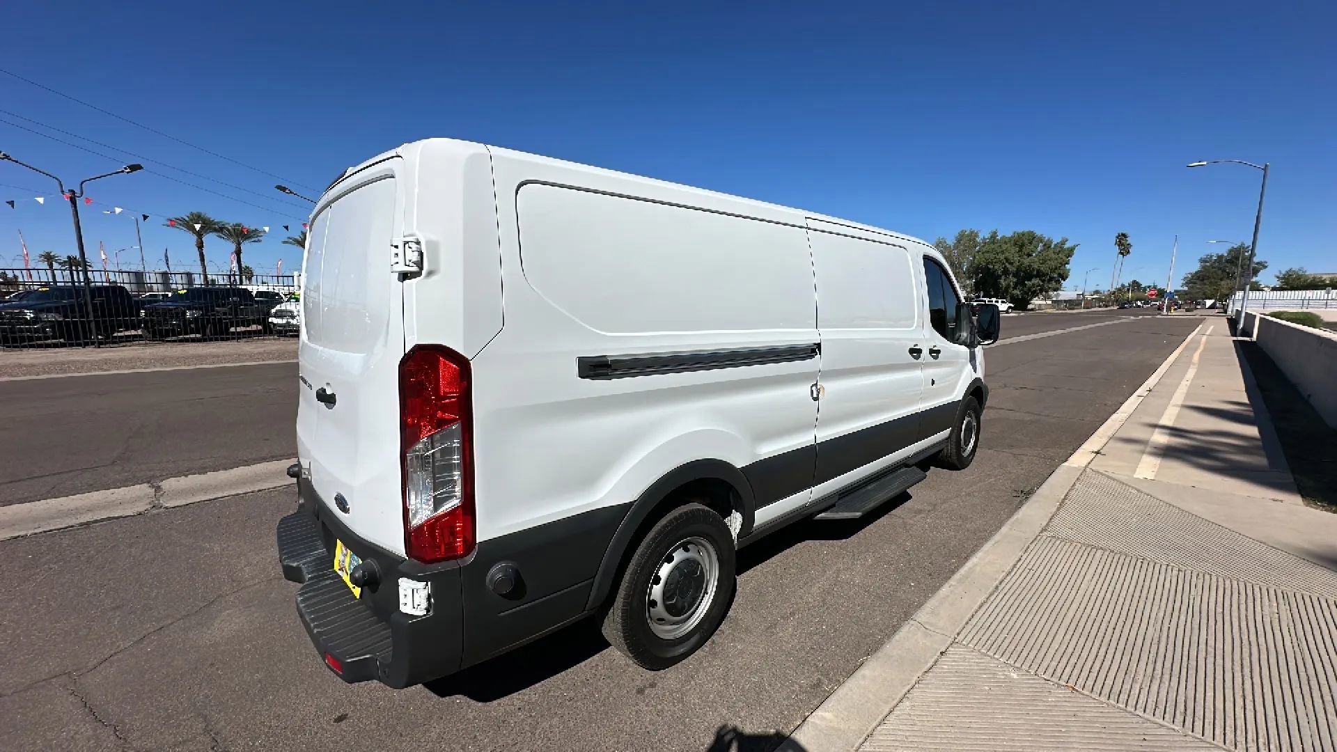Used 2018 Ford Transit 350 148 Low Roof image 9