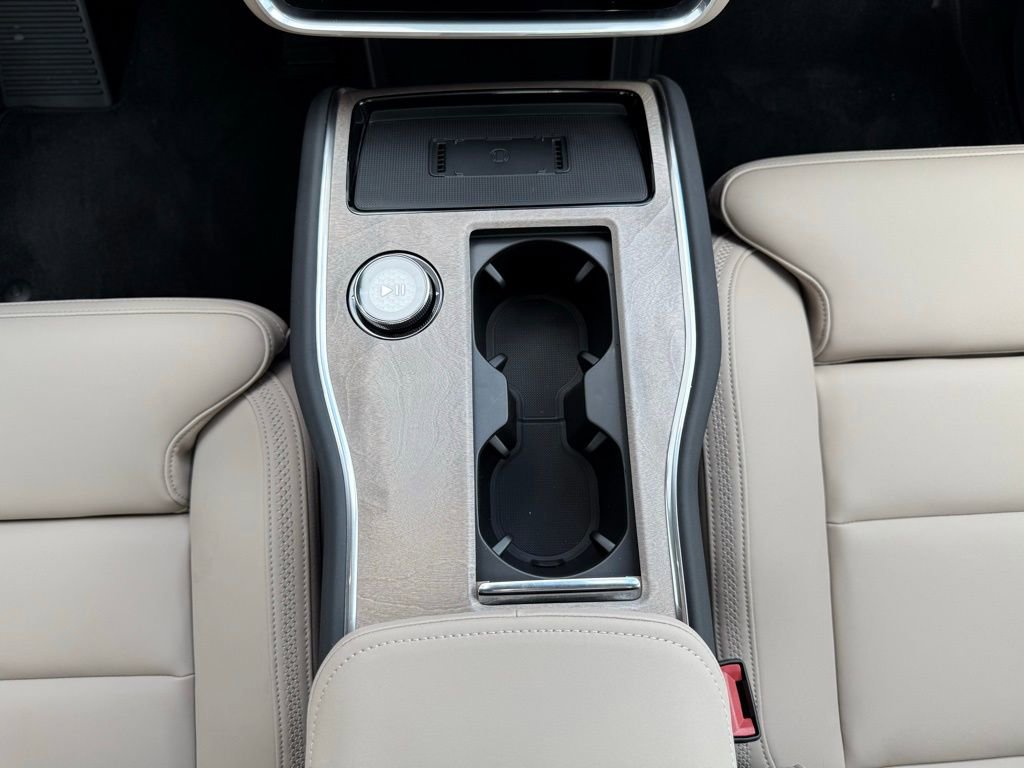 New 2025 Volvo EX90 Ultra image 21