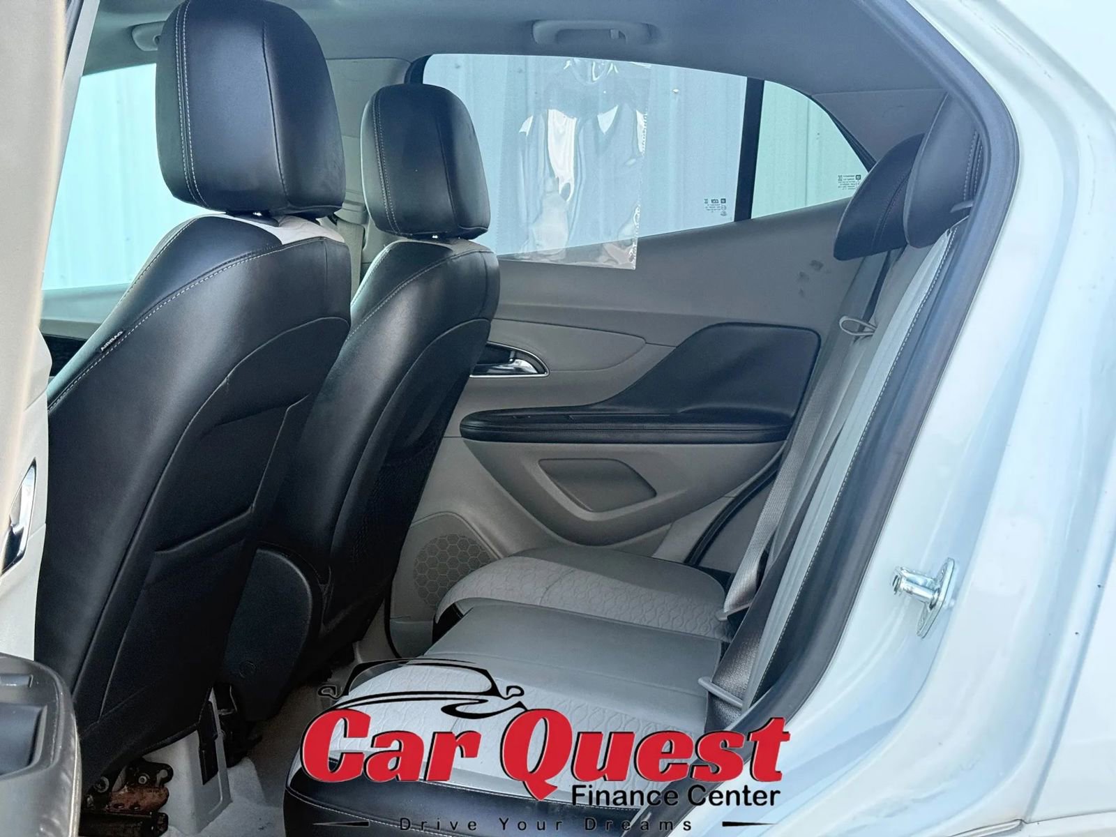 Used 2015 Buick Encore Convenience FWD image 12