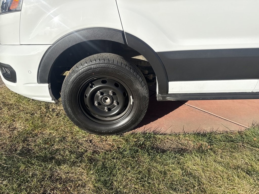 Used 2023 Ford Transit 350 XLT image 29