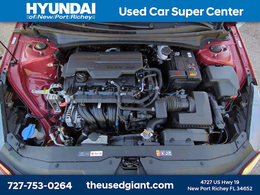 Used 2023 Hyundai Elantra SEL w/ Convenience Package FWD image 12