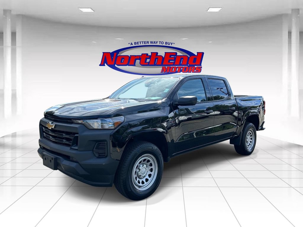 Used 2023 Chevrolet Colorado W/T RWD image 7