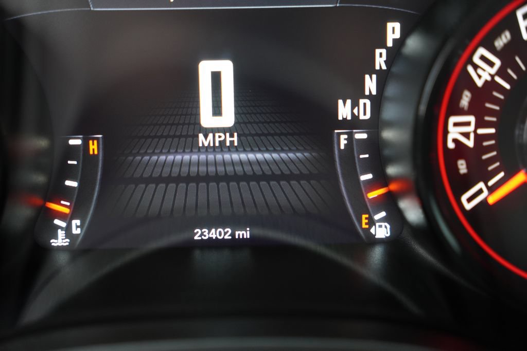 Certified 2022 Dodge Challenger SXT w/ Driver Convenience Group RWD image 30
