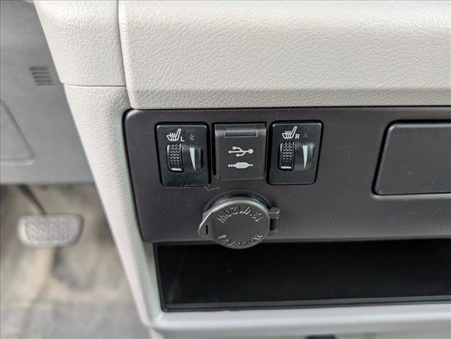 Used 2018 Toyota Sienna XLE image 15