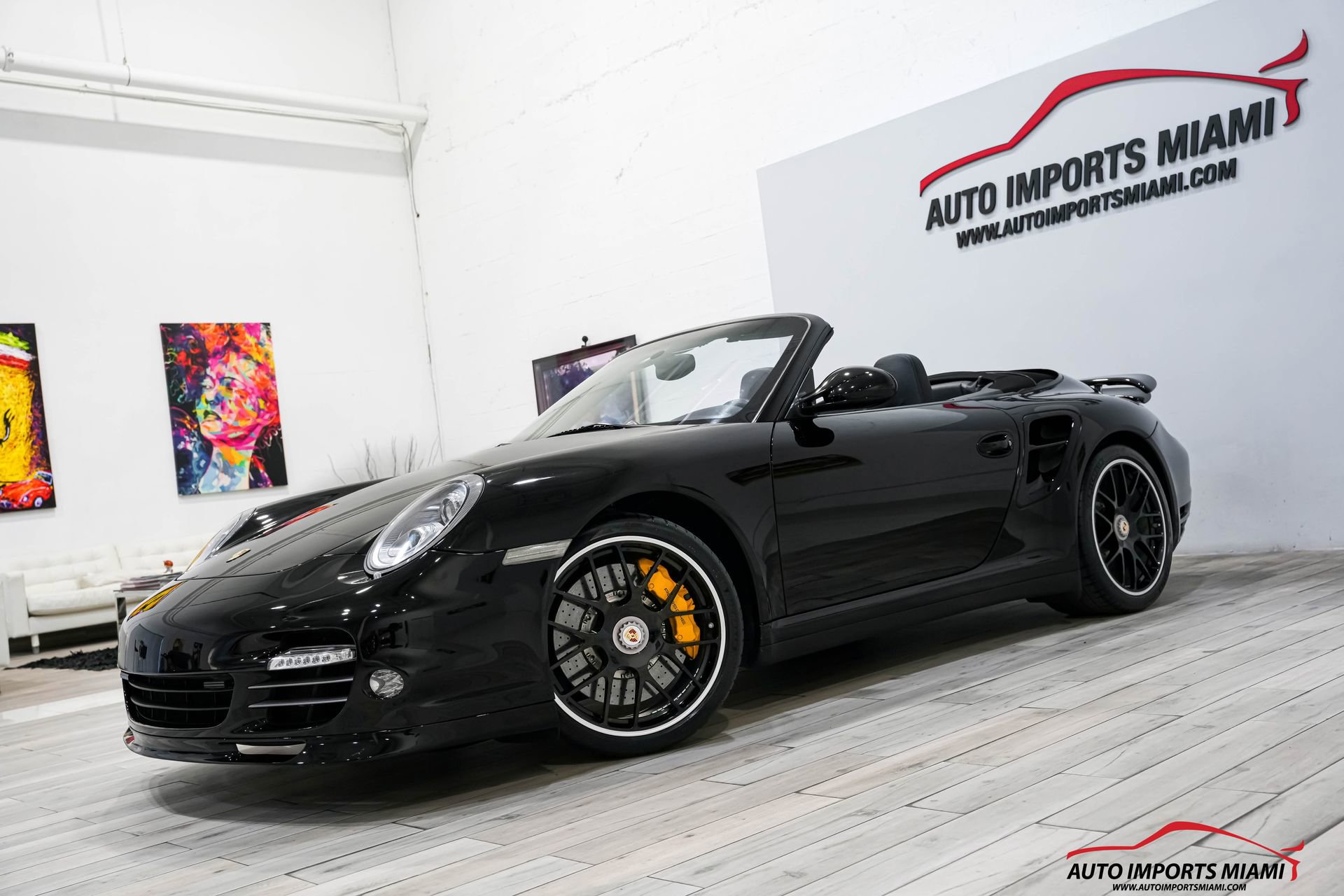 Used 2012 Porsche 911 Turbo S image 4