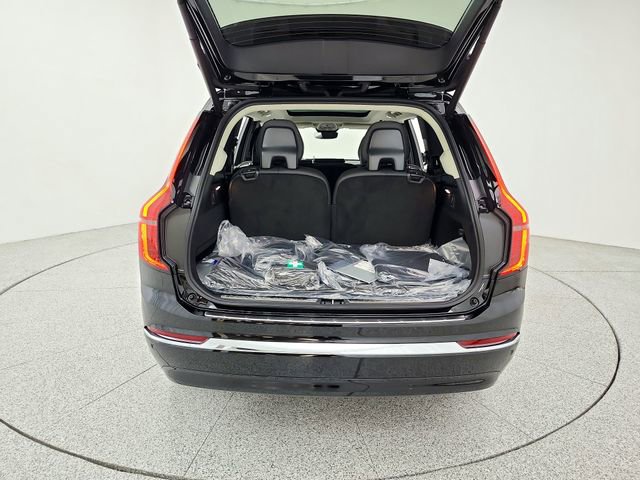 New 2026 Volvo XC90 T8 Ultra w/ Protection Package Premier AWD/4WD image 19