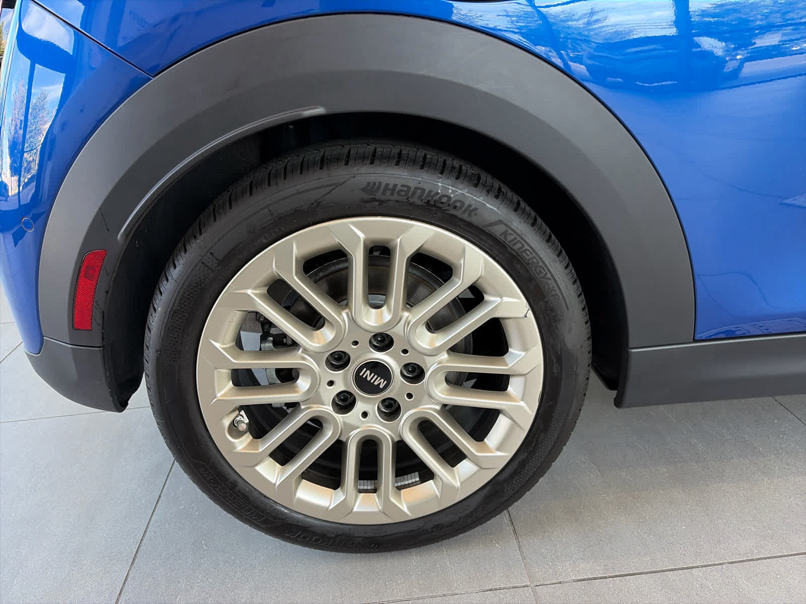 Used 2025 MINI Cooper S FWD image 19