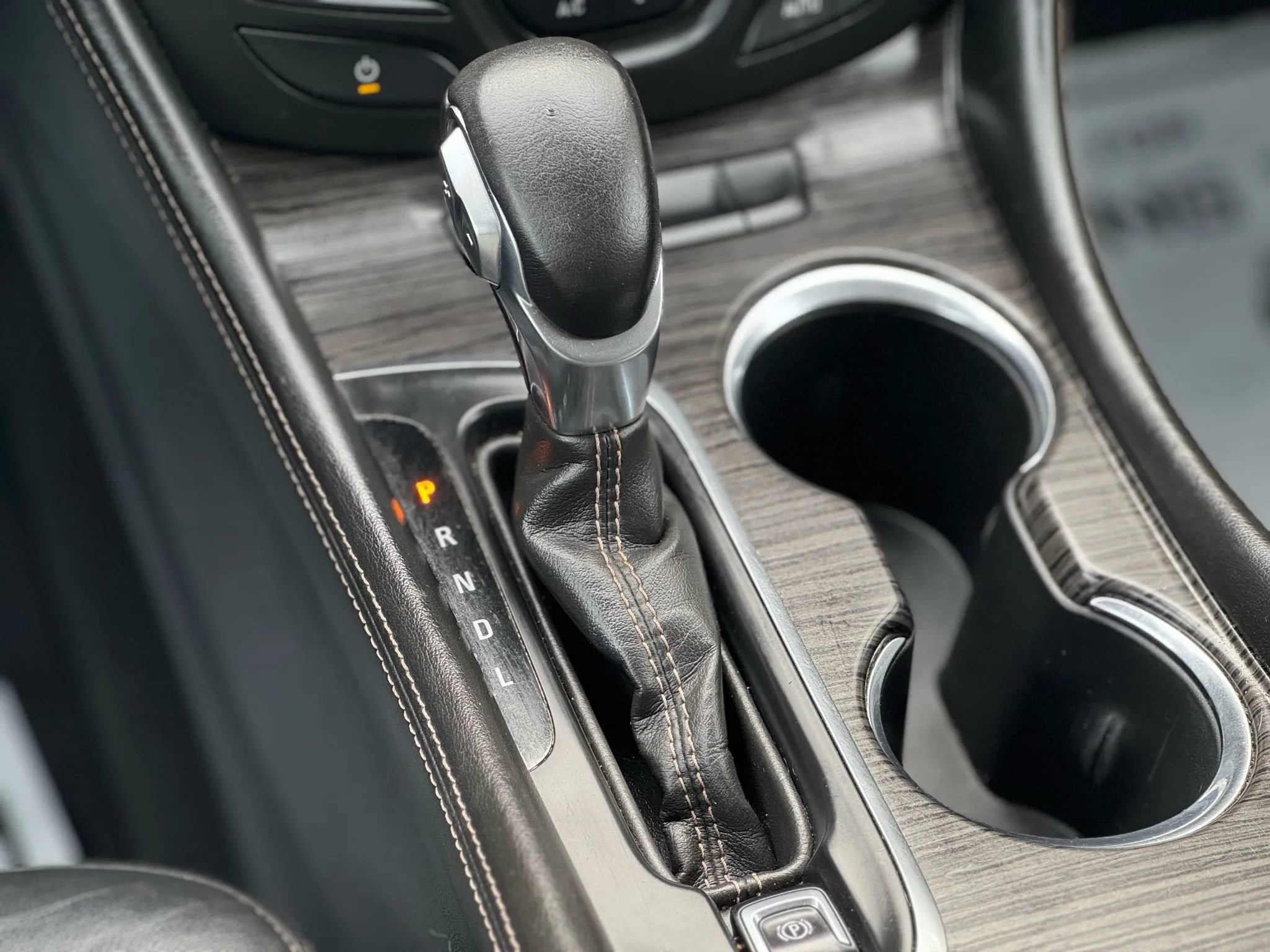 Used 2016 Buick Envision Premium image 24