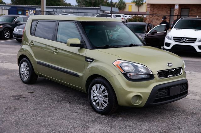 Used 2013 Kia Soul image 17