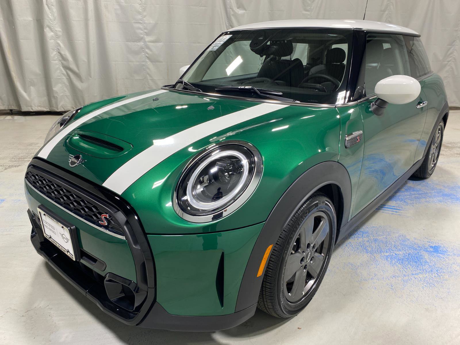 Certified 2022 MINI Cooper S image 4