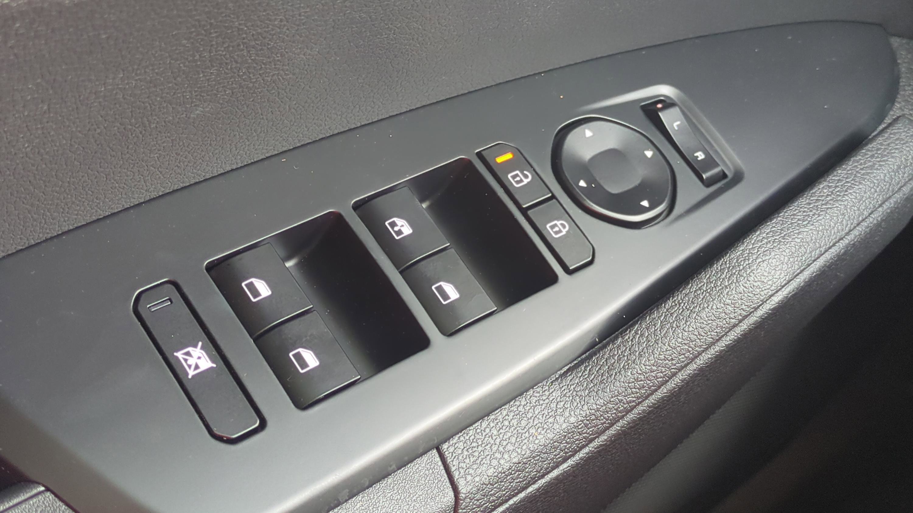 New 2026 Kia Sportage LX image 21