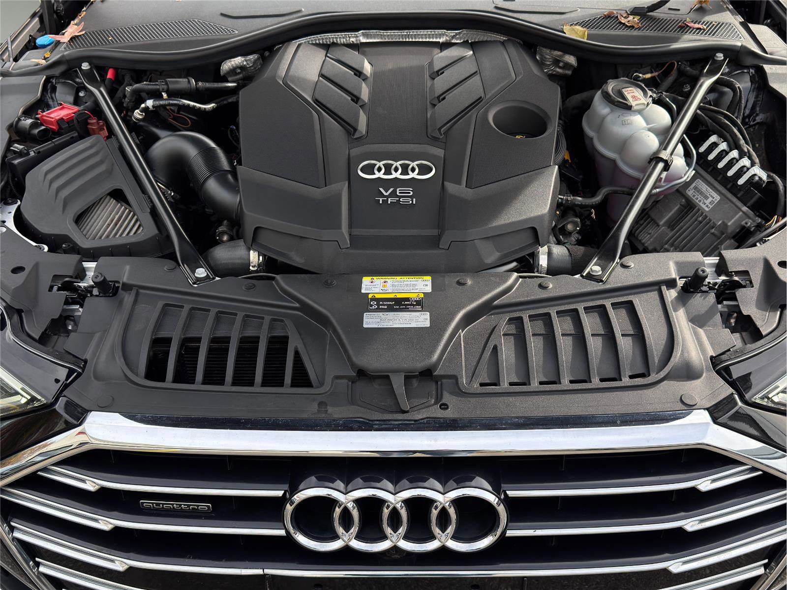 Used 2021 Audi A8 L 3.0T w/ Executive Plus Package image 24