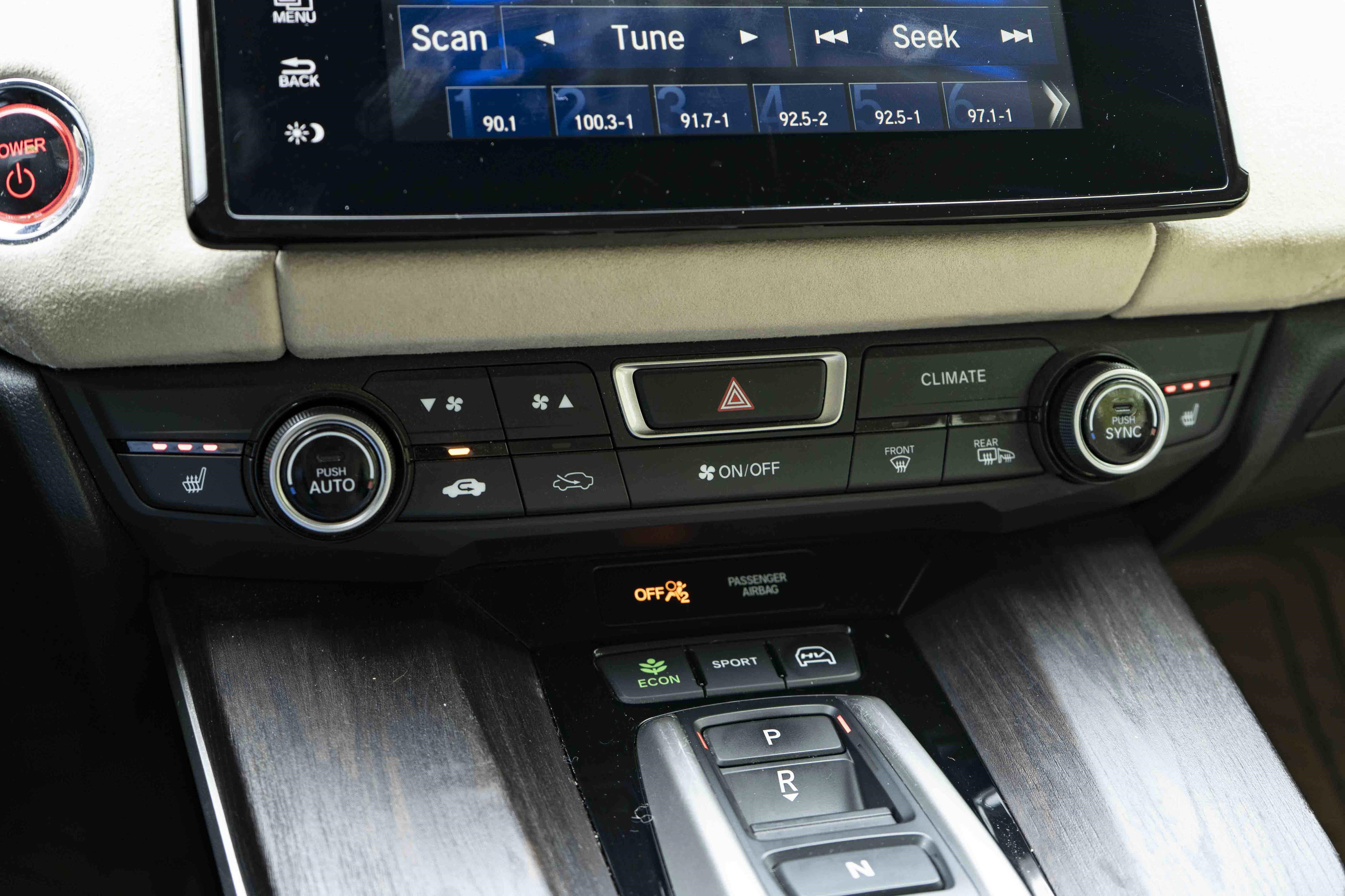 Used 2018 Honda Clarity Touring image 32