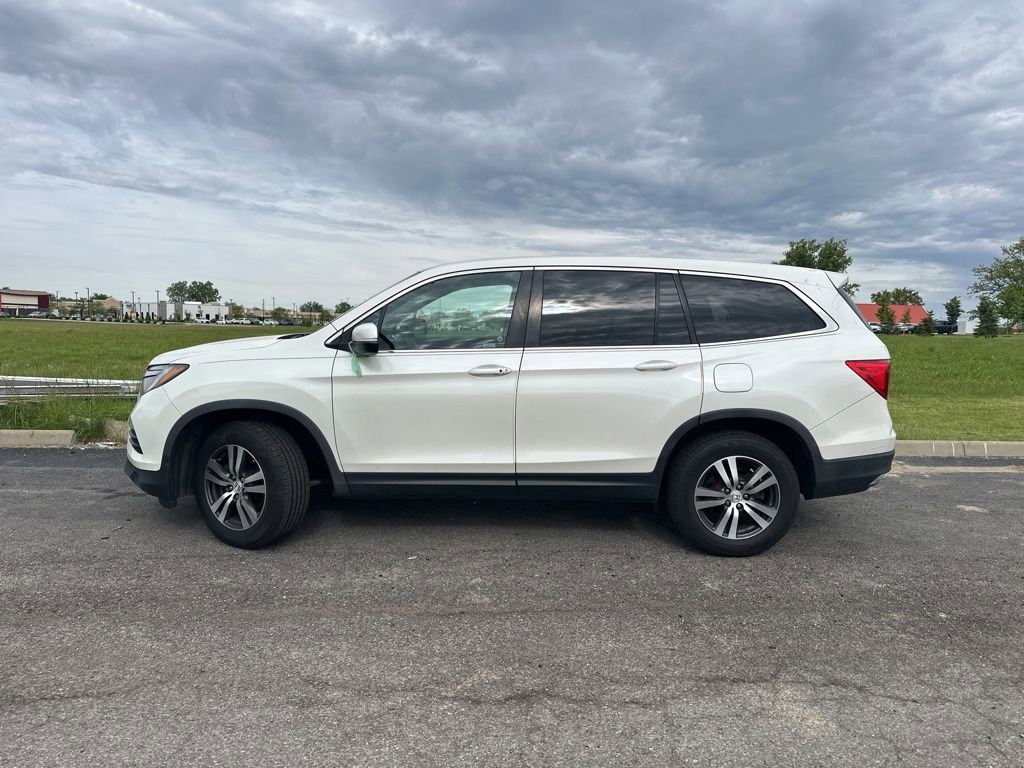 Used 2018 Honda Pilot EX image 6