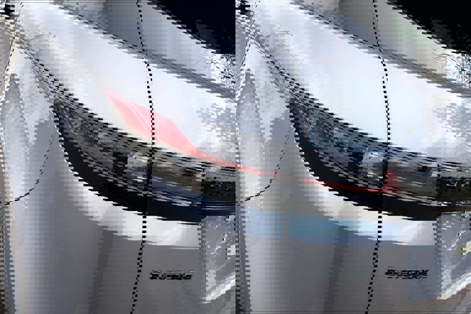 Used 2026 Land Rover Range Rover Evoque Dynamic SE image 27