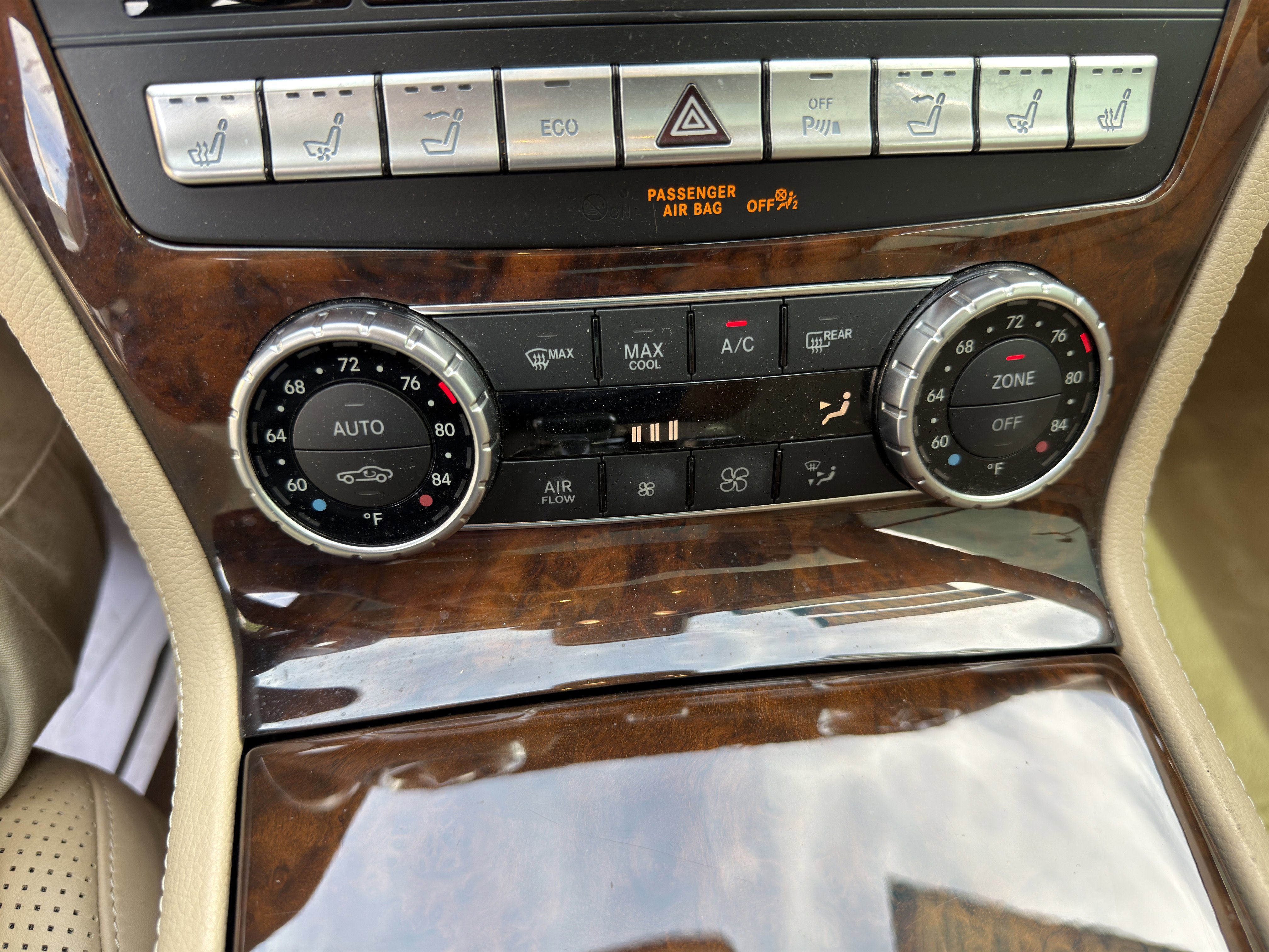 Used 2013 Mercedes-Benz SL 63 AMG image 24