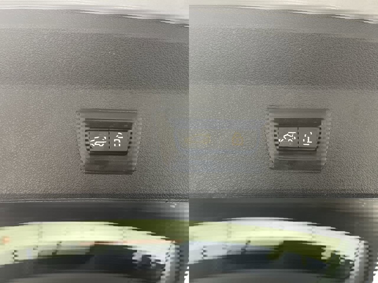 Used 2018 BMW X3 xDrive30i w/ Premium Package image 32