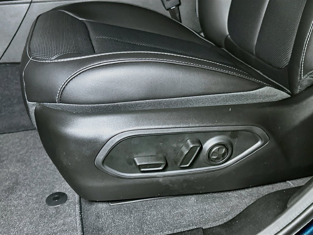 New 2027 Jeep Grand Cherokee L Limited AWD/4WD image 13