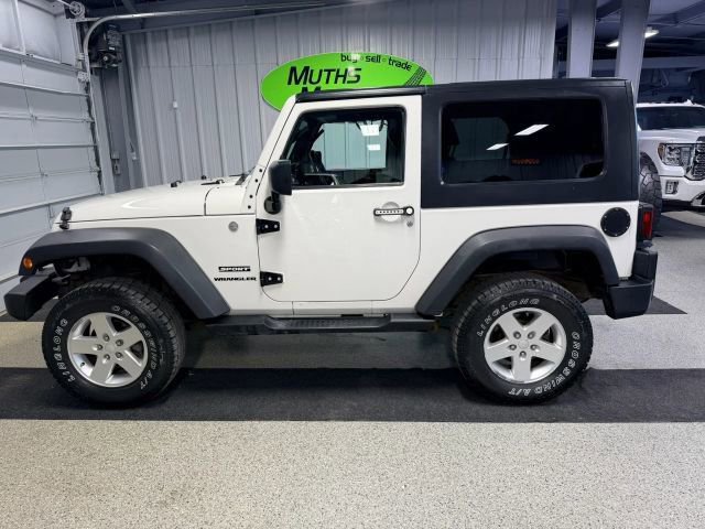 Used 2010 Jeep Wrangler Sport AWD/4WD image 5