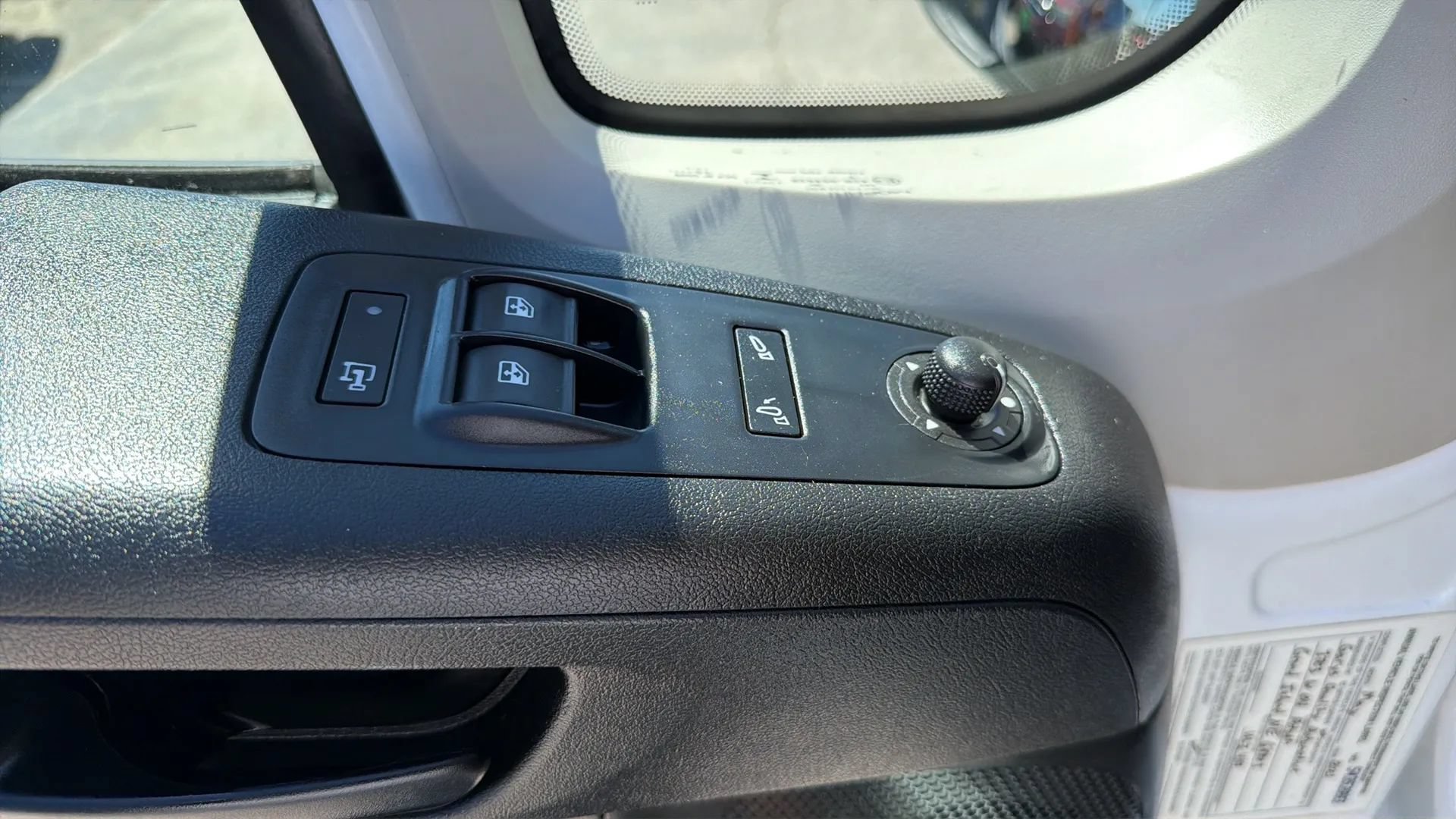 Used 2016 RAM ProMaster 2500 w/ Interior Convenience Group FWD image 6