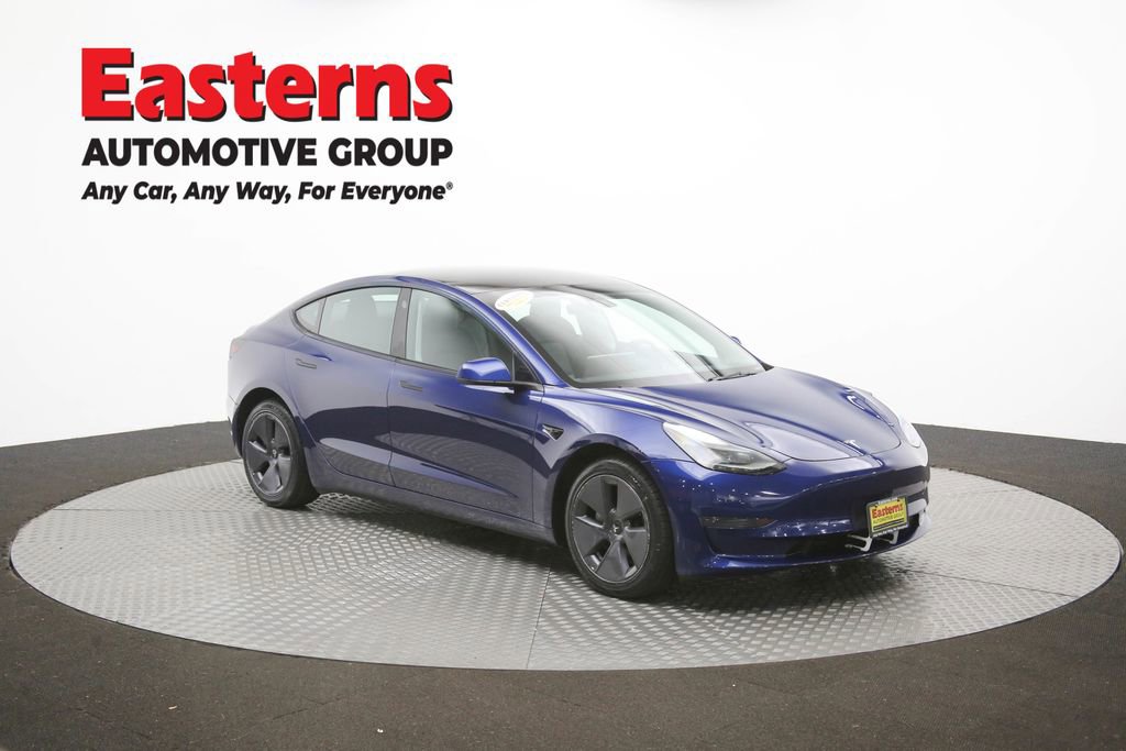 Used 2023 Tesla Model 3 Standard Range RWD image 43