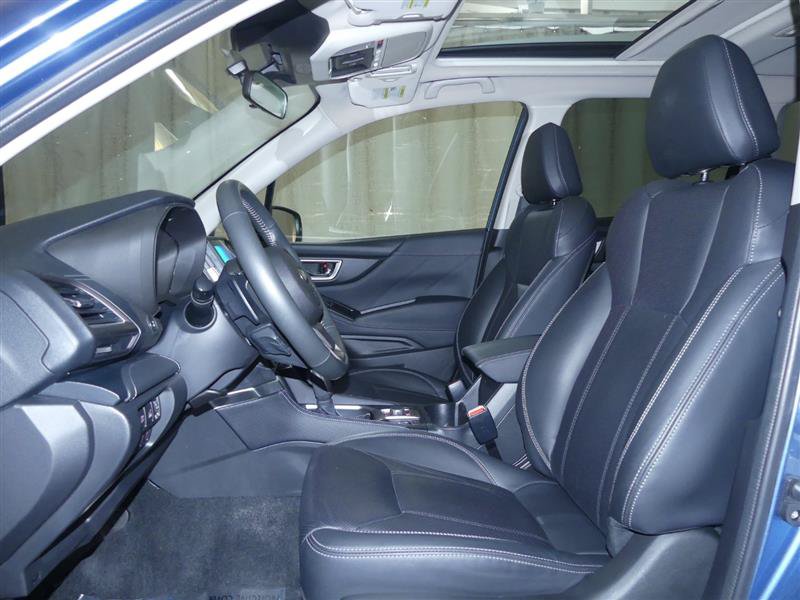 Used 2023 Subaru Forester Touring AWD/4WD image 23