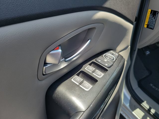 Used 2015 Kia Sedona EX w/ EX Premium Plus Package FWD image 13