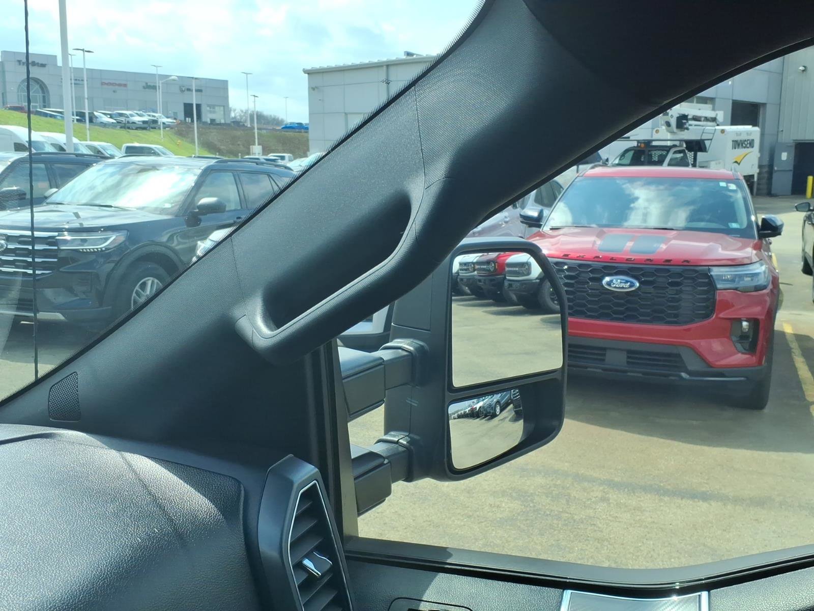 Used 2020 Ford F150 XLT w/ Equipment Group 302A Luxury image 15