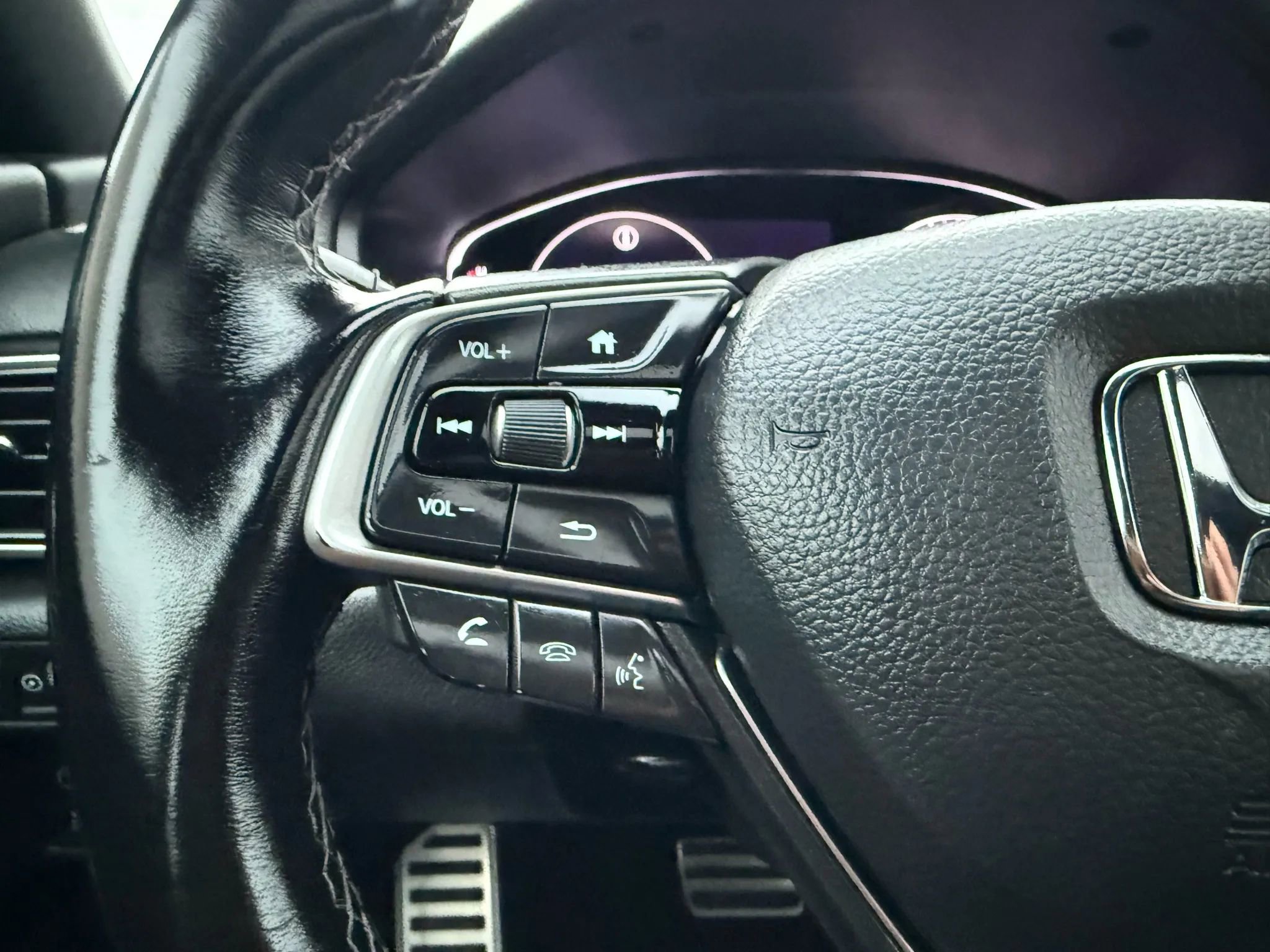 Used 2022 Honda Accord Sport image 30