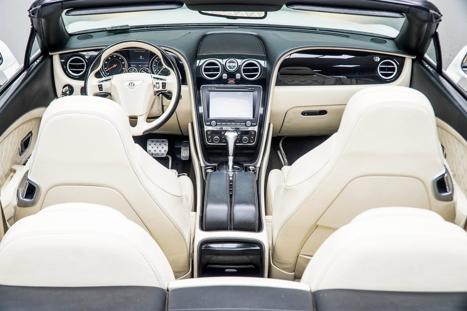 Used 2017 Bentley Continental GT image 5