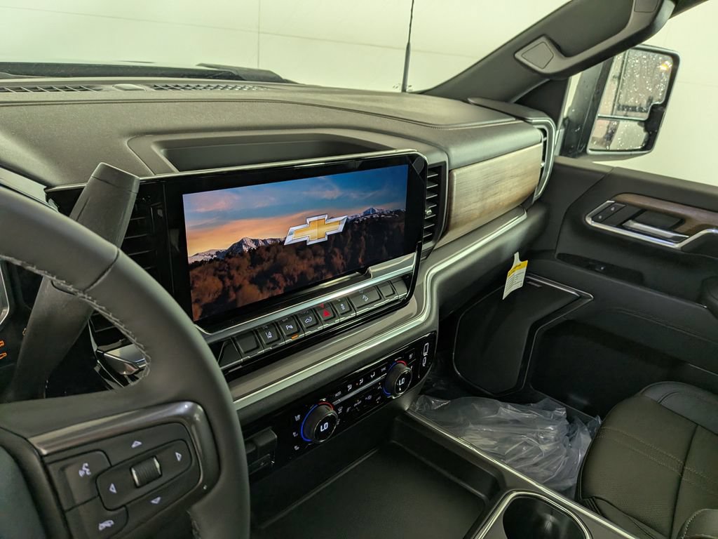 New 2026 Chevrolet Silverado 2500 High Country w/ High Country Premium Package AWD/4WD image 21