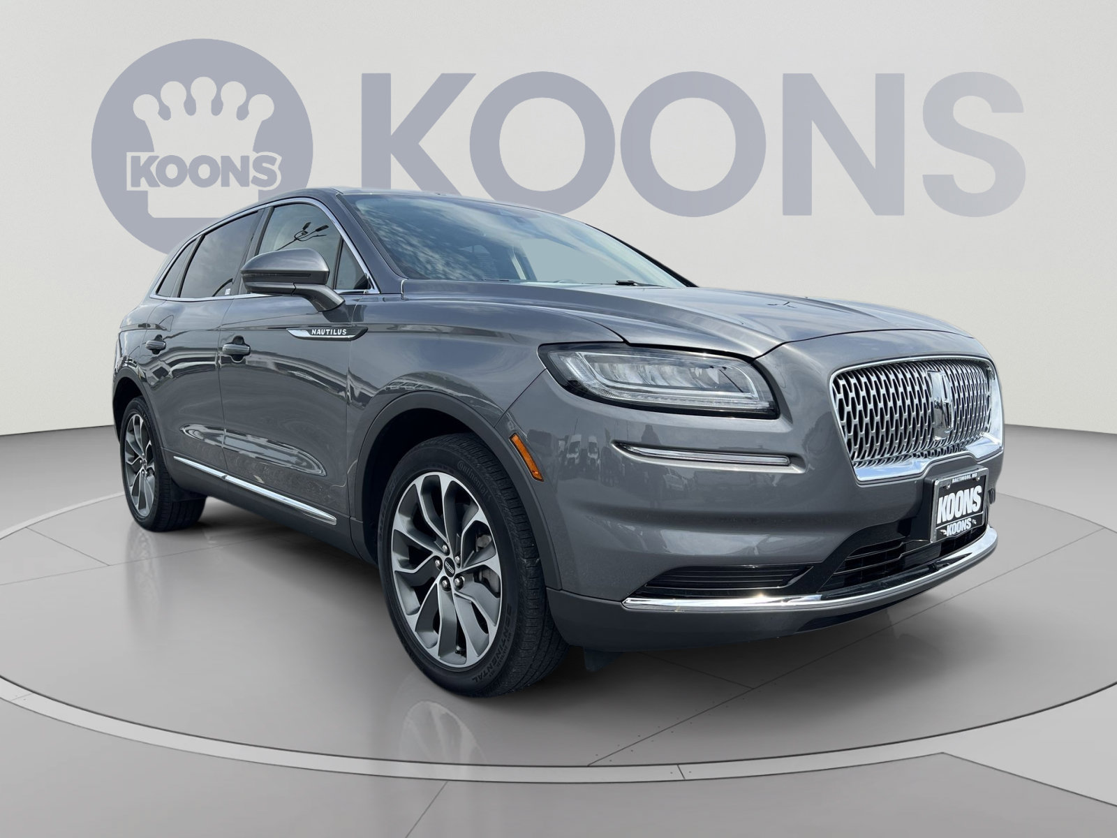 Used 2023 Lincoln Nautilus Reserve AWD/4WD image 10