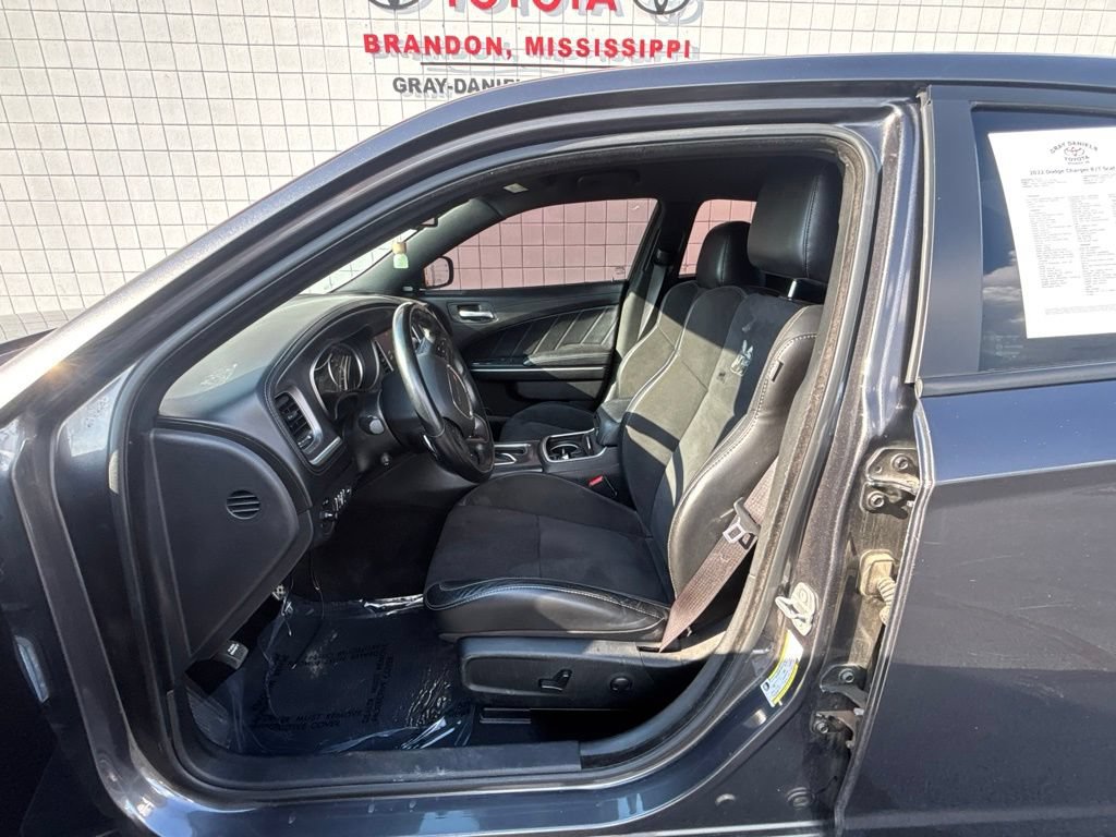 Used 2022 Dodge Charger Scat Pack w/ Plus Group RWD image 3