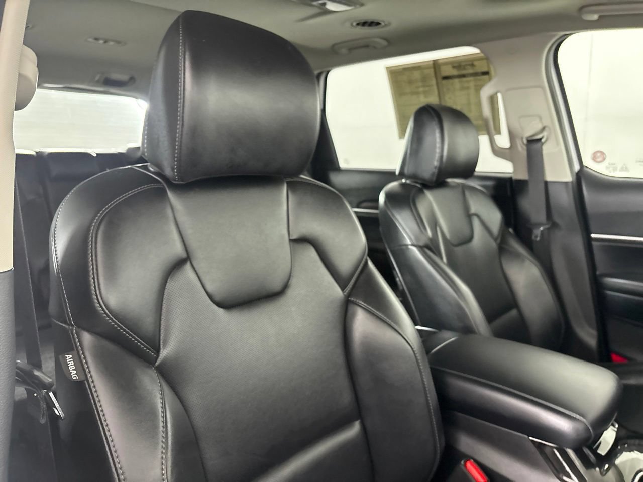 Used 2025 Kia Telluride S AWD/4WD image 31