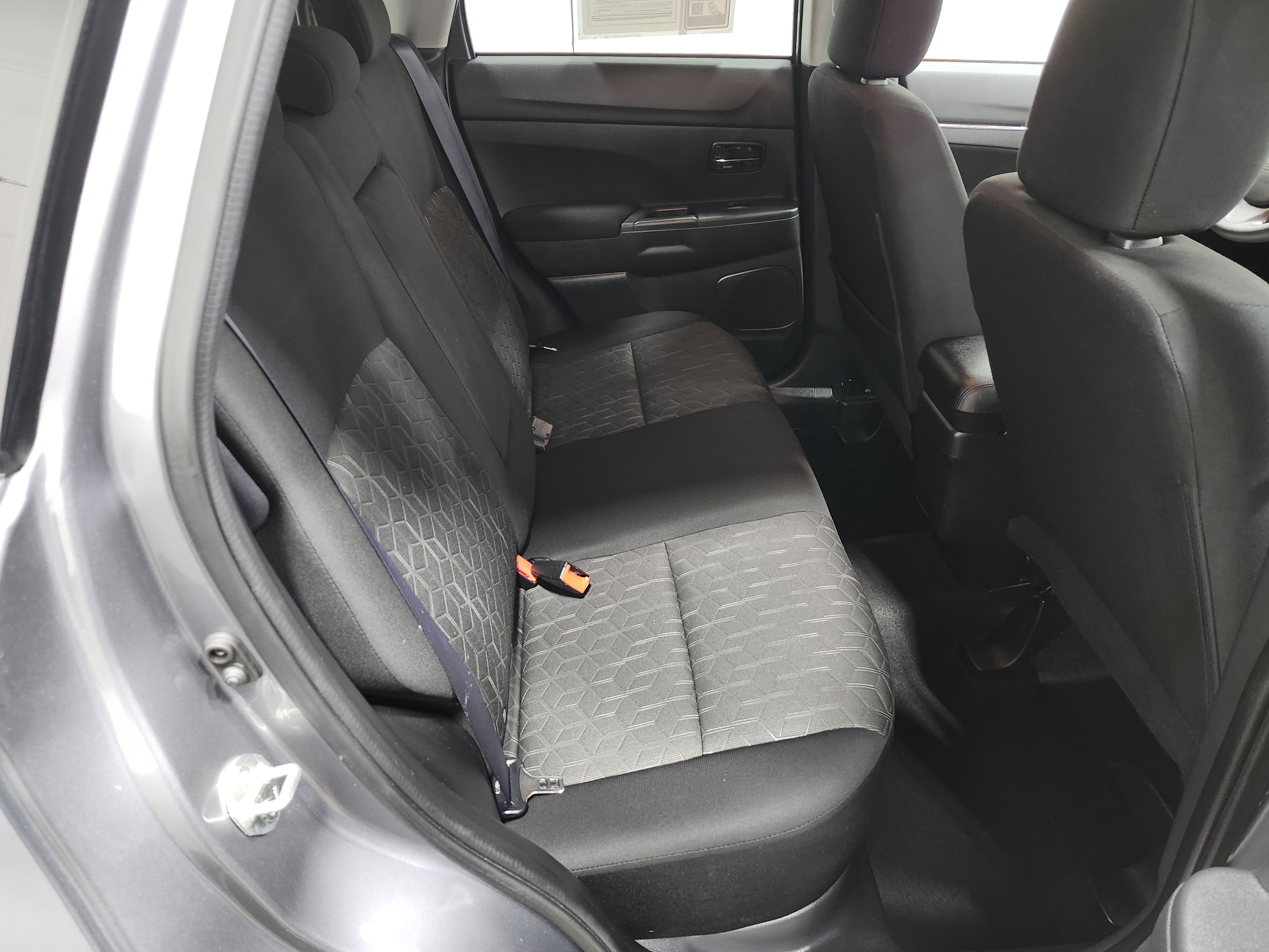 Used 2024 Mitsubishi Outlander Sport ES image 17