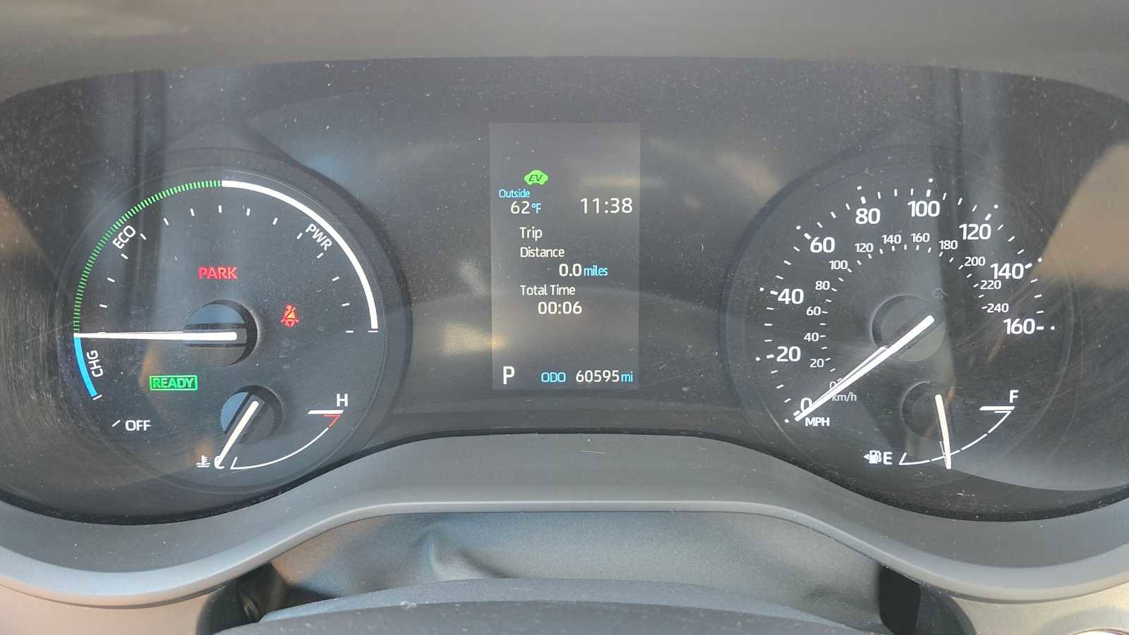 Used 2024 Toyota Sienna LE image 30